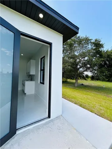 Efficiency private entry