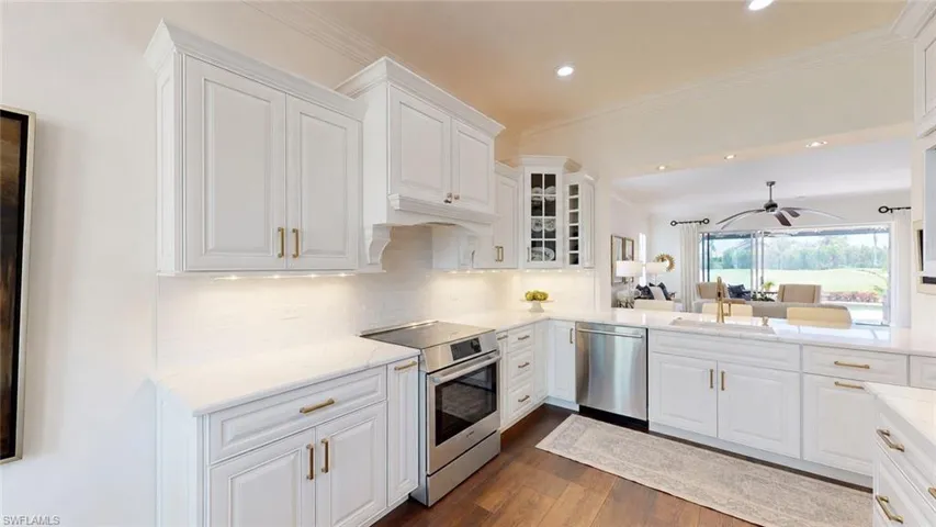 16441 Edgemont Dr, Fort Myers, Florida 33908