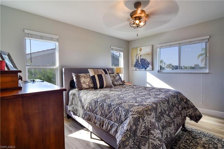 2015 SE 16th ST, CAPE CORAL FL 33990