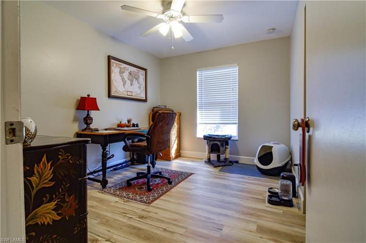 2015 SE 16th ST, CAPE CORAL FL 33990