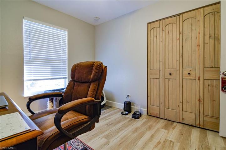 2015 SE 16th ST, CAPE CORAL FL 33990