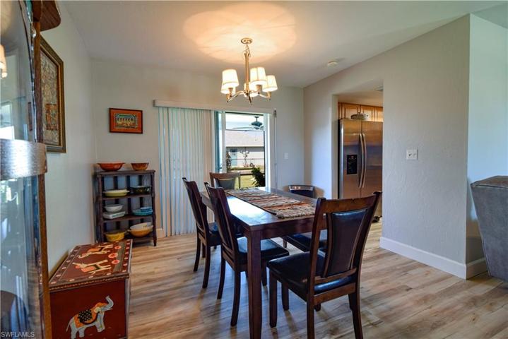 2015 SE 16th ST, CAPE CORAL FL 33990