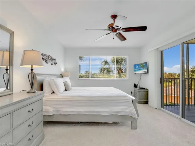 360 Horse Creek Dr # 305, Naples Fl 34110