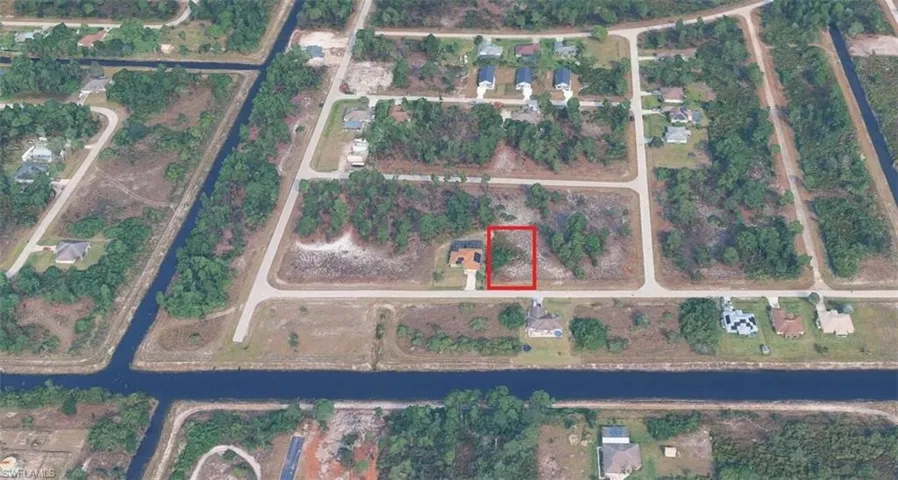 1113 Hudson St E, Lehigh Acres, Florida 33974