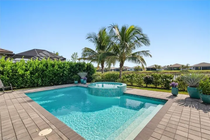12044 Oleander Ave, Naples, Florida 34120