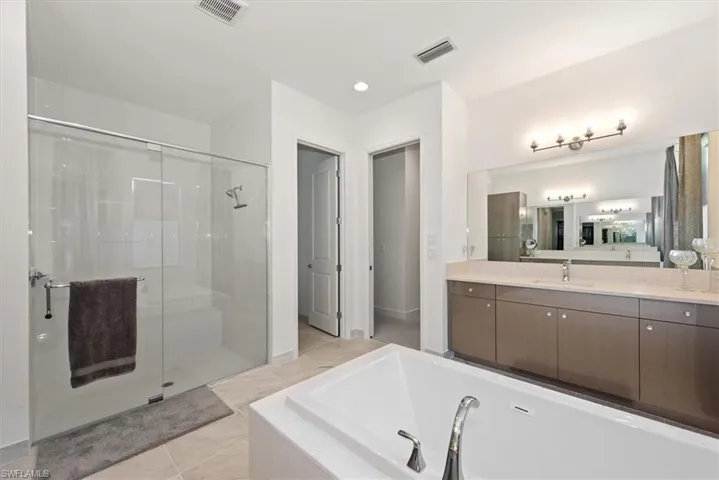 12044 Oleander Ave, Naples, Florida 34120