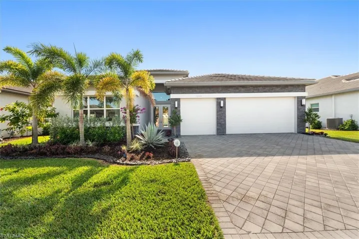 12044 Oleander Ave, Naples, Florida 34120