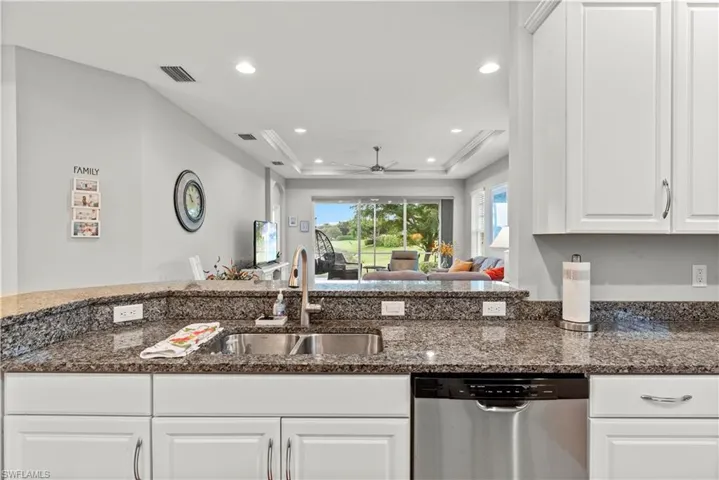 2664  Anguilla  DR, Cape Coral, FL 33991
