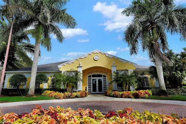 2664  Anguilla  DR, Cape Coral, FL 33991