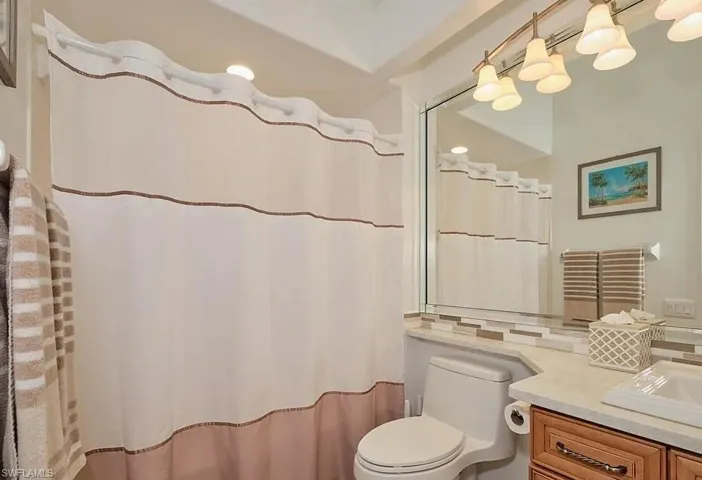 16320 Willowcrest Way, Fort Myers, Florida 33908