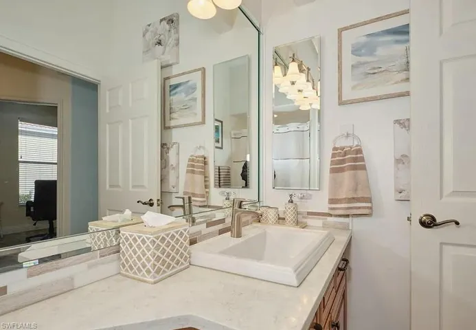 16320 Willowcrest Way, Fort Myers, Florida 33908