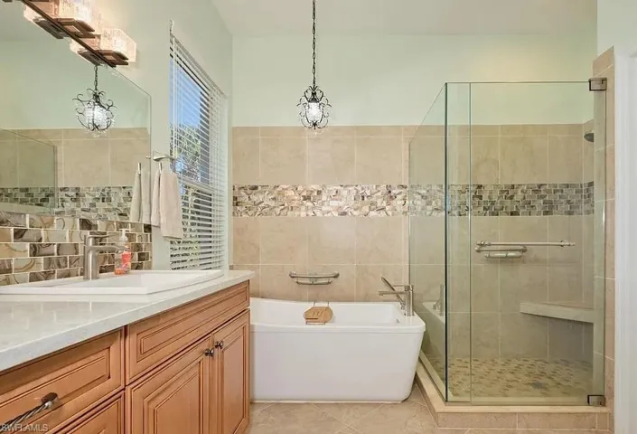 16320 Willowcrest Way, Fort Myers, Florida 33908