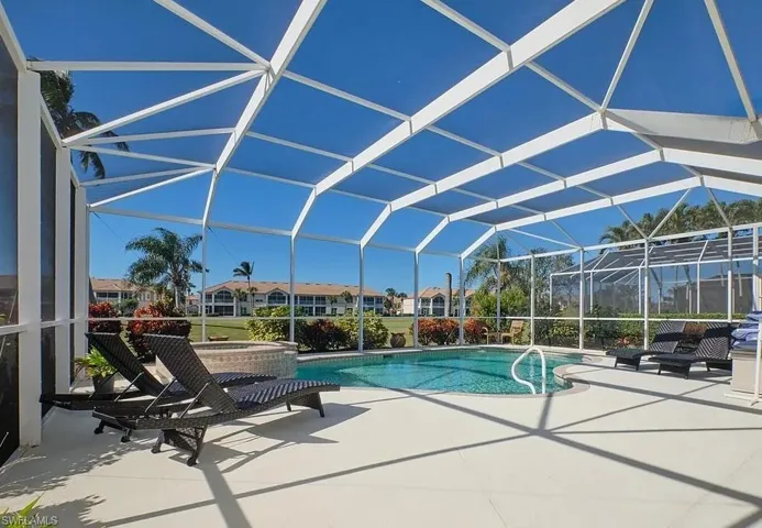 16320 Willowcrest Way, Fort Myers, Florida 33908