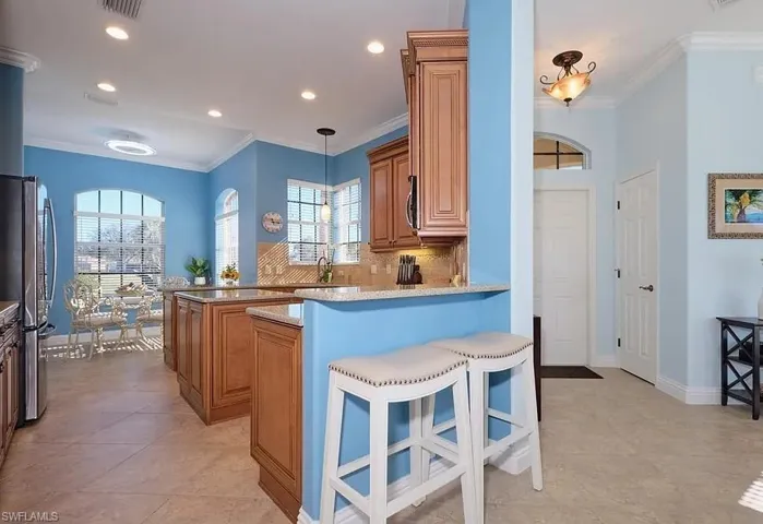 16320 Willowcrest Way, Fort Myers, Florida 33908