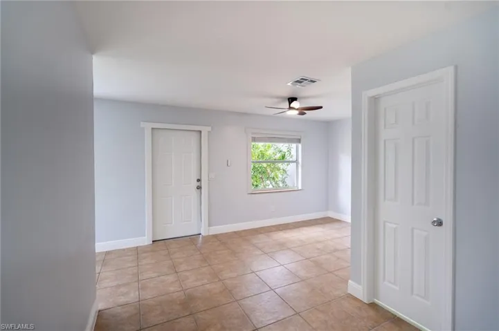 1940 48th St Sw 1932, Naples, Florida 34116