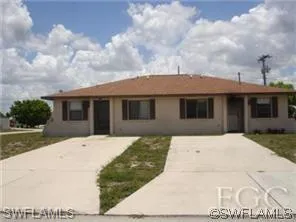 3705 Sw Santa Barbara Pl, Cape Coral, Florida 33914