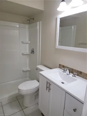 3705 Sw Santa Barbara Pl, Cape Coral, Florida 33914