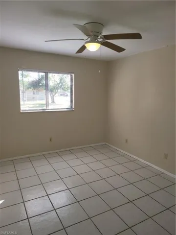 3705 Sw Santa Barbara Pl, Cape Coral, Florida 33914