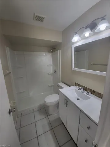 3705 Sw Santa Barbara Pl, Cape Coral, Florida 33914