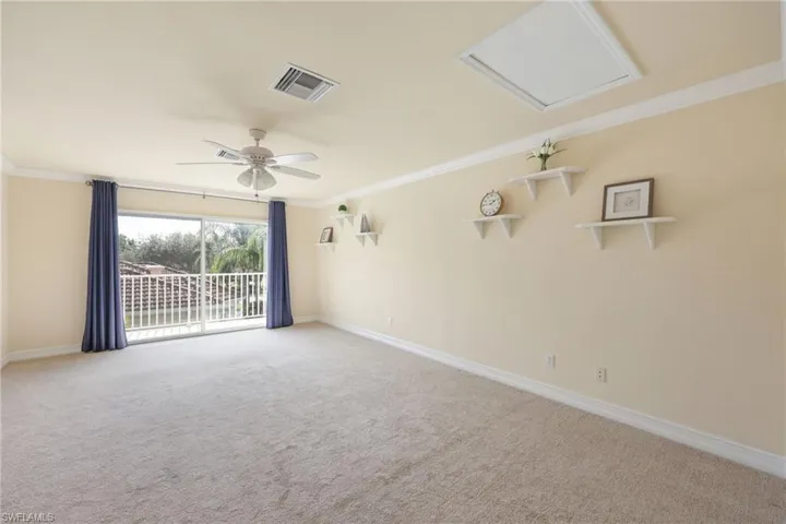 Upstairs Bonus/Bed/game/cave