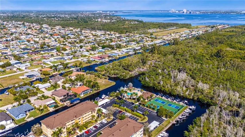 1799  Four Mile Cove  PKWY, Cape Coral, FL 33990