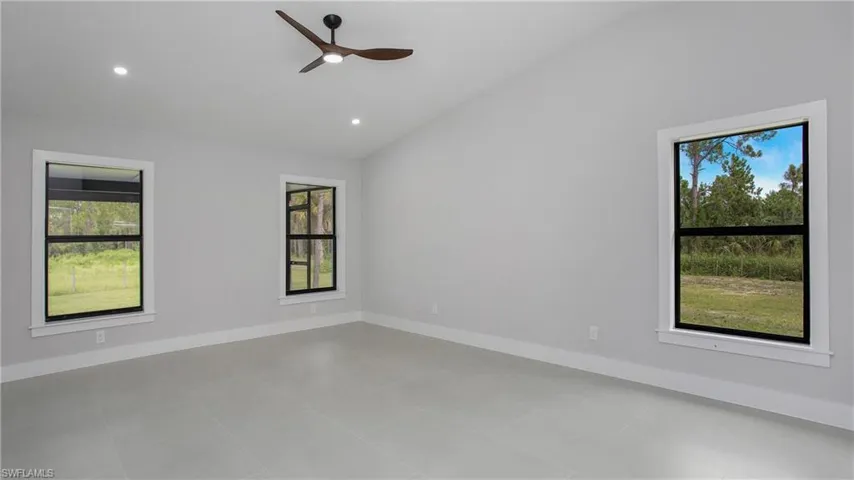4935  20th NE ST, Naples, FL 34120