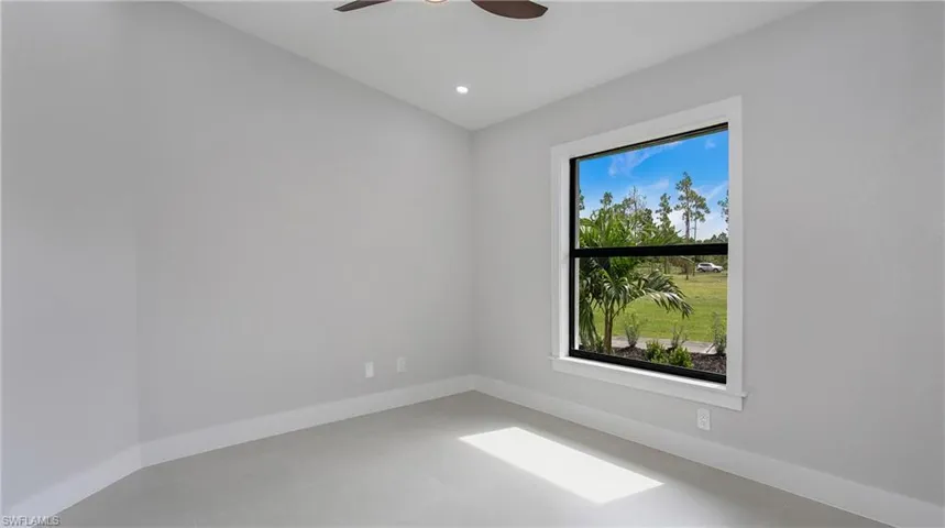 4935  20th NE ST, Naples, FL 34120