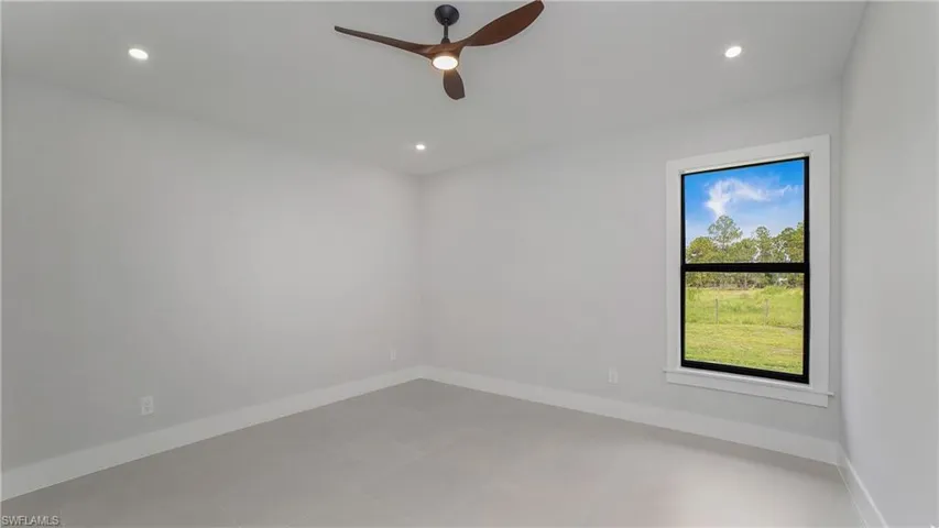 4935  20th NE ST, Naples, FL 34120
