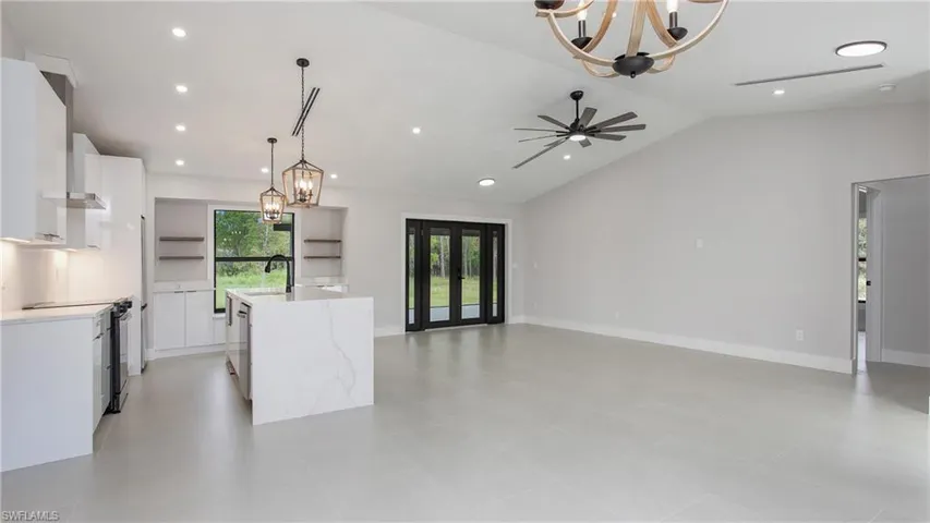 4935  20th NE ST, Naples, FL 34120