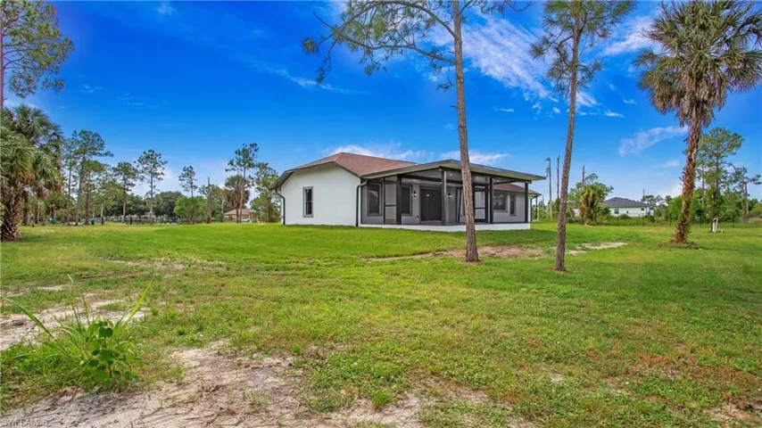 4935  20th NE ST, Naples, FL 34120