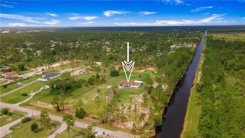 4935  20th NE ST, Naples, FL 34120