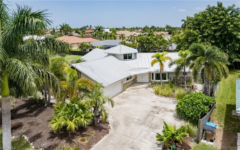 529 Coral Dr, Cape Coral, Florida 33904