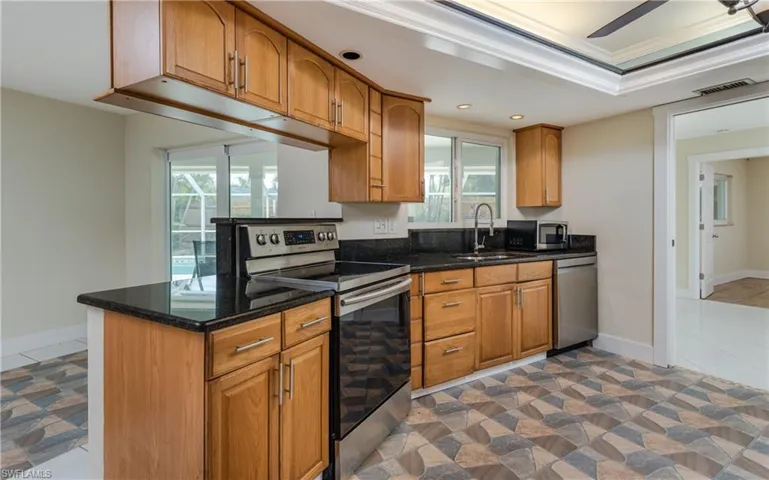 529 Coral Dr, Cape Coral, Florida 33904