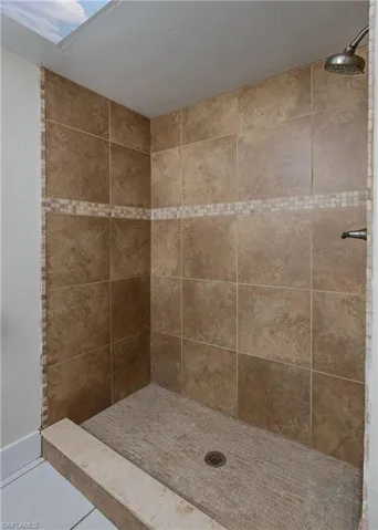 529 Coral Dr, Cape Coral, Florida 33904