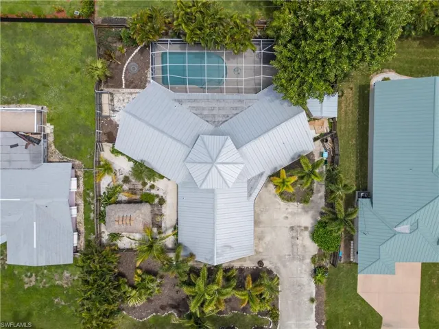 529 Coral Dr, Cape Coral, Florida 33904