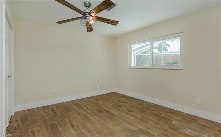 529 Coral Dr, Cape Coral, Florida 33904