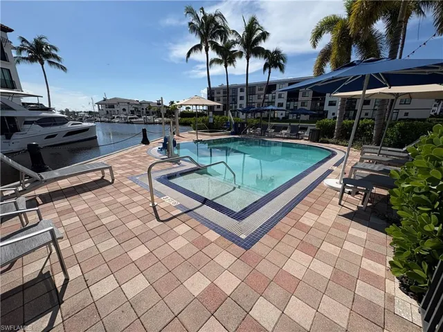 1500 5th Ave S, Naples, Florida 34102