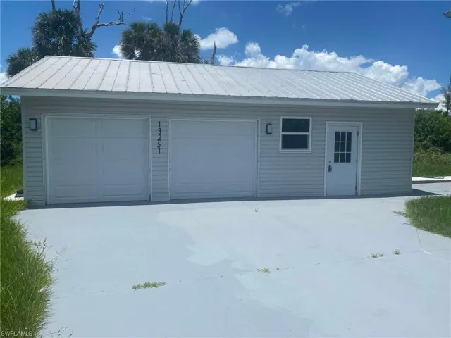 13251 Coral Dr, Fort Myers, Florida 33908