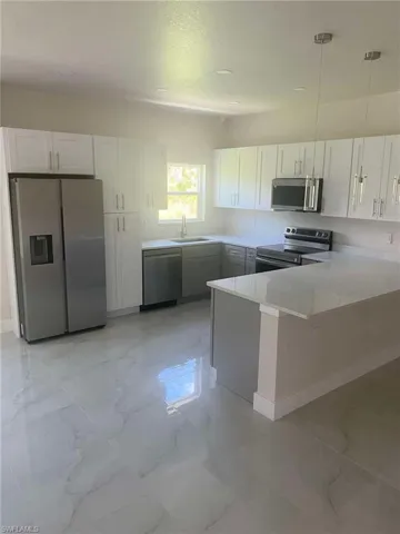 13251 Coral Dr, Fort Myers, Florida 33908
