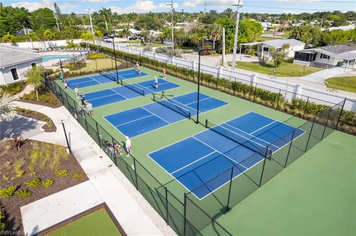 1208  Enbrook  LOOP, Naples, FL 34114
