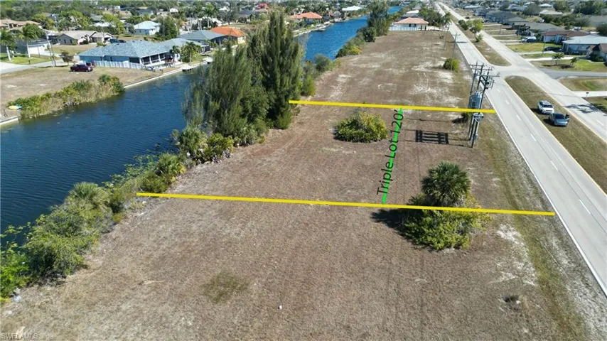 2841 & 2839  Diplomat W PKWY, Cape Coral, FL 33993