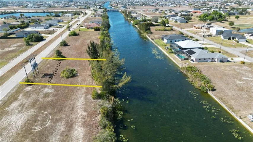 2841 & 2839  Diplomat W PKWY, Cape Coral, FL 33993