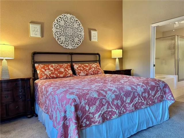 354 Dover Pl 202, Naples, Florida 34104
