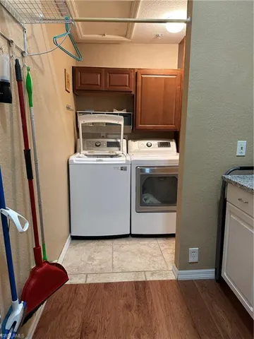 354 Dover Pl 202, Naples, Florida 34104