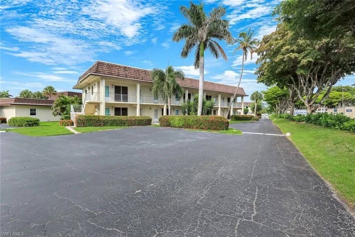 130 Collier Blvd E4, Marco Island, Florida 34145