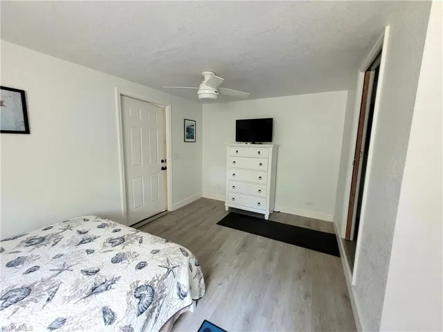 4th bedroom-separate entrance from lanai