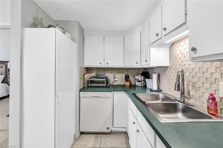 58 N Collier BLVD # 502, MARCO ISLAND FL 34145