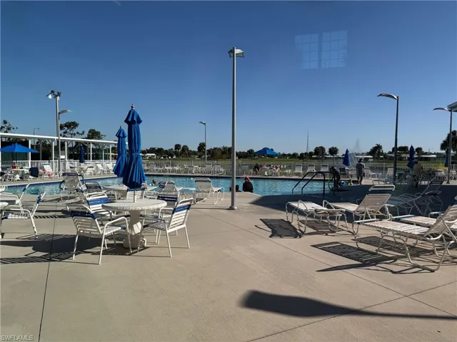 335  Nicklaus  BLVD, North Fort Myers, FL 33903