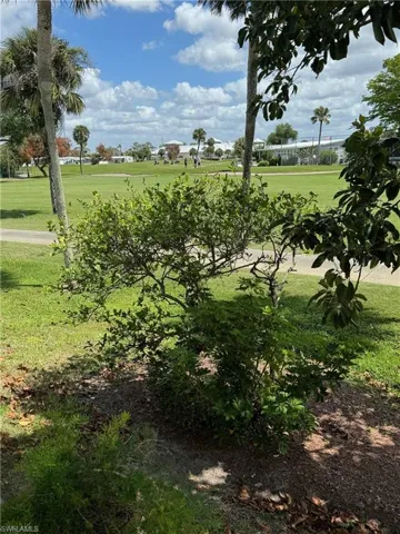 335  Nicklaus  BLVD, North Fort Myers, FL 33903