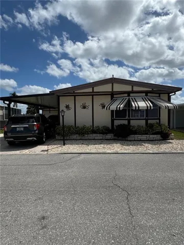 335  Nicklaus  BLVD, North Fort Myers, FL 33903
